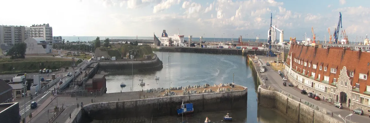 image-installation-borne-de-recharge-calais.webp Image Installation borne de recharge Calais