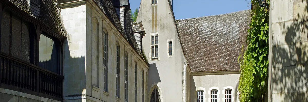 image-installation-borne-de-recharge-issoudun.webp Image Installation borne de recharge Issoudun