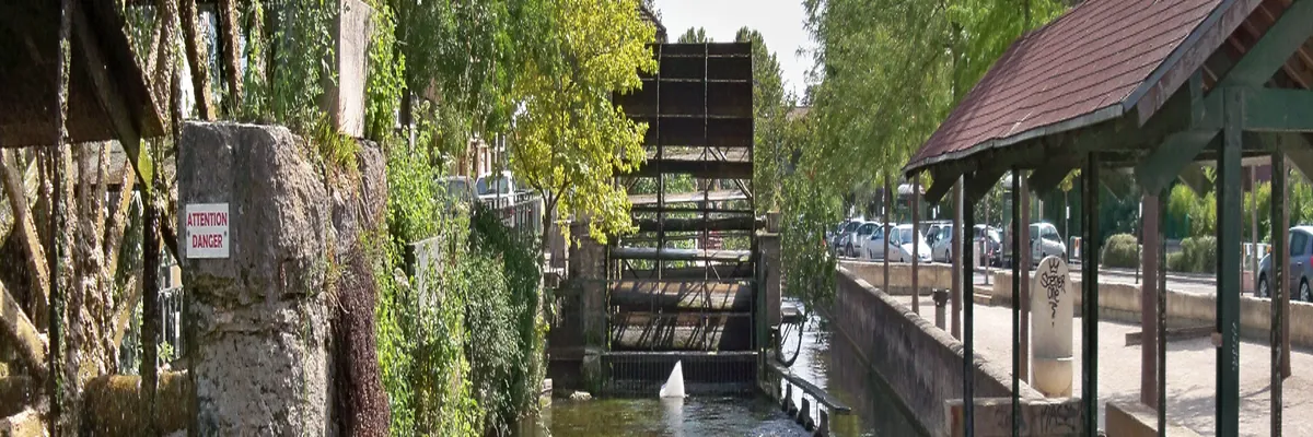 image-installation-borne-de-recharge-l-isle-sur-la-sorgue.webp Image Installation borne de recharge L'Isle-sur-la-Sorgue