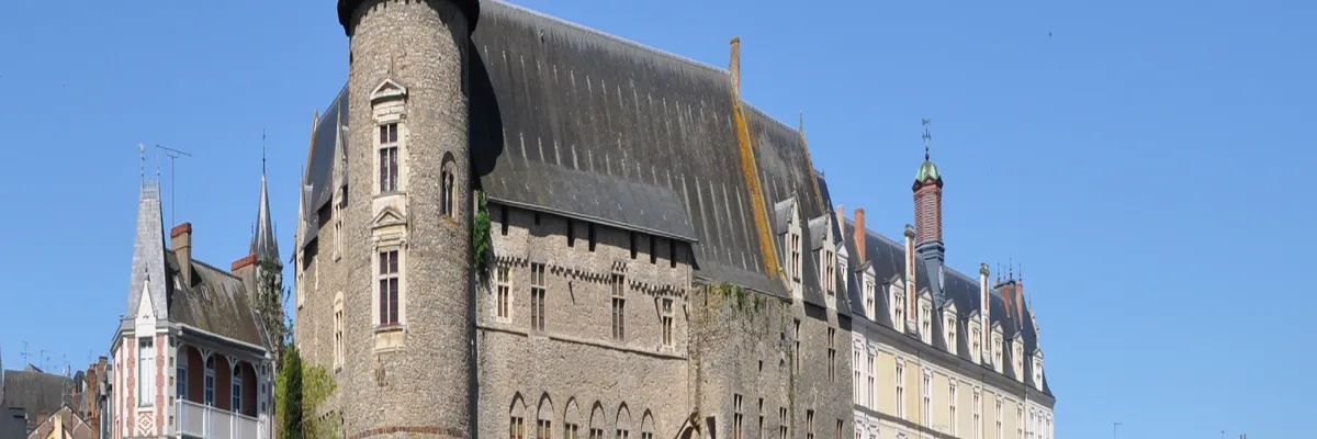 image-installation-borne-de-recharge-laval.webp Image Installation borne de recharge Laval