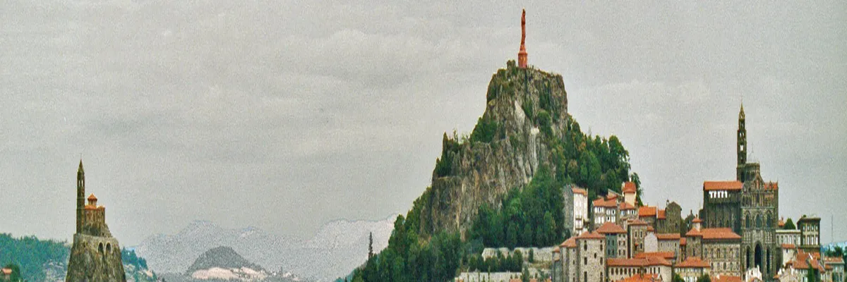 image-installation-borne-de-recharge-le-puy-en-velay.webp Image Installation borne de recharge Le Puy-en-Velay