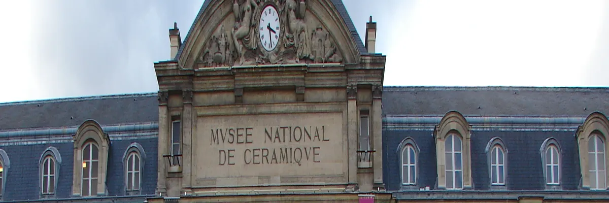 image-installation-borne-de-recharge-sevres.webp Image Installation borne de recharge Sèvres