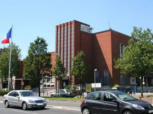 Borne de Recharge Auto Installation borne de recharge Le Bourget