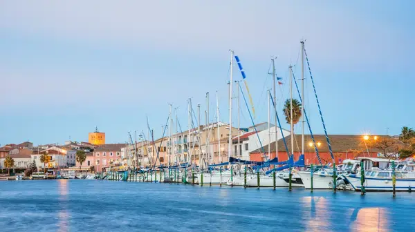 Borne de Recharge Auto Installation borne de recharge Mèze