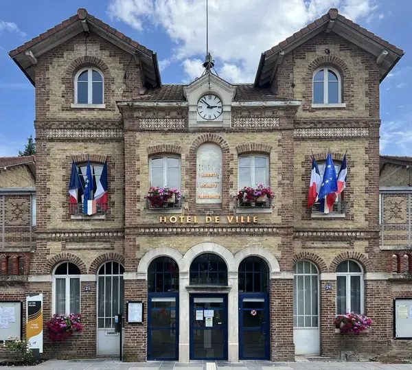 Borne de Recharge Auto Installation borne de recharge Noisiel