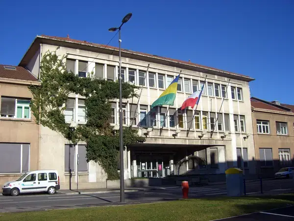Borne de Recharge Auto Installation borne de recharge Saint-Martin-d'Hères